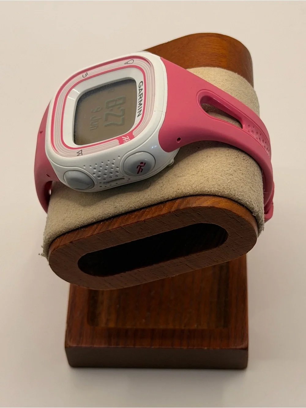 Garmin Forerunner 10, Tested, Charger Included, Pink, Smart Watch